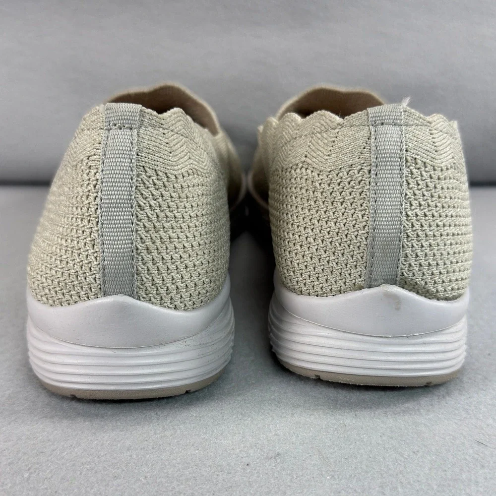 Skechers Seager Stat Classic Fit Women 9 Taupe Knit Memory Foam Slip On Loafers